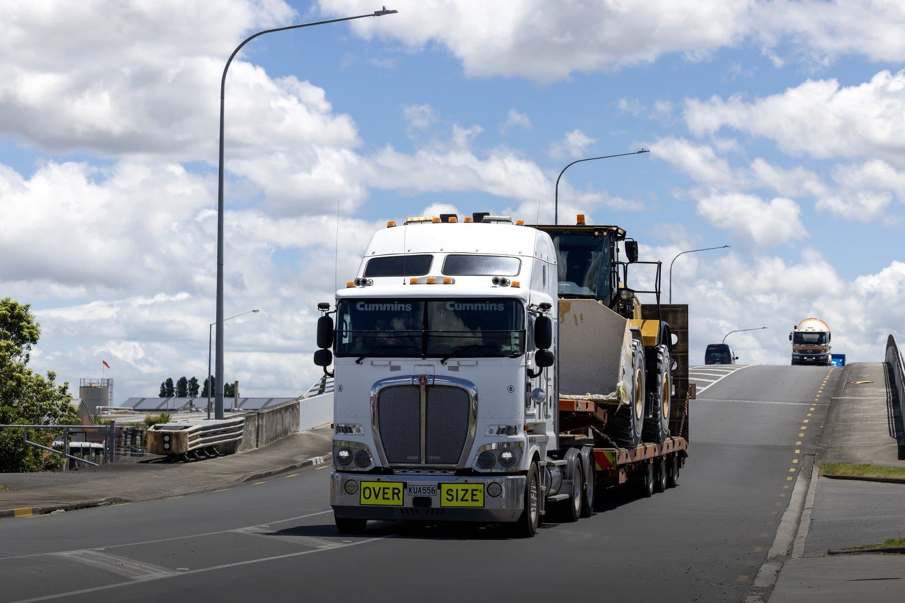 KW Roadhaul Semi Widener Trailer